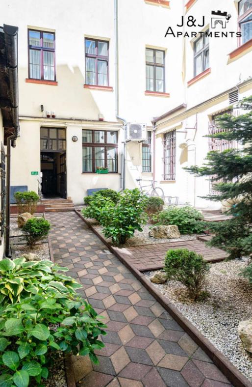 J&j Apartments, Szeroka 25 7