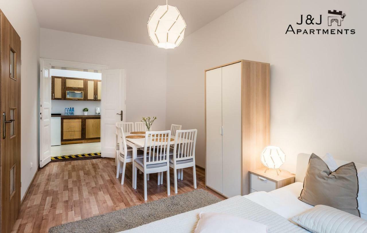 Apartment J&j Apartments, Szeroka 25 7 Torun